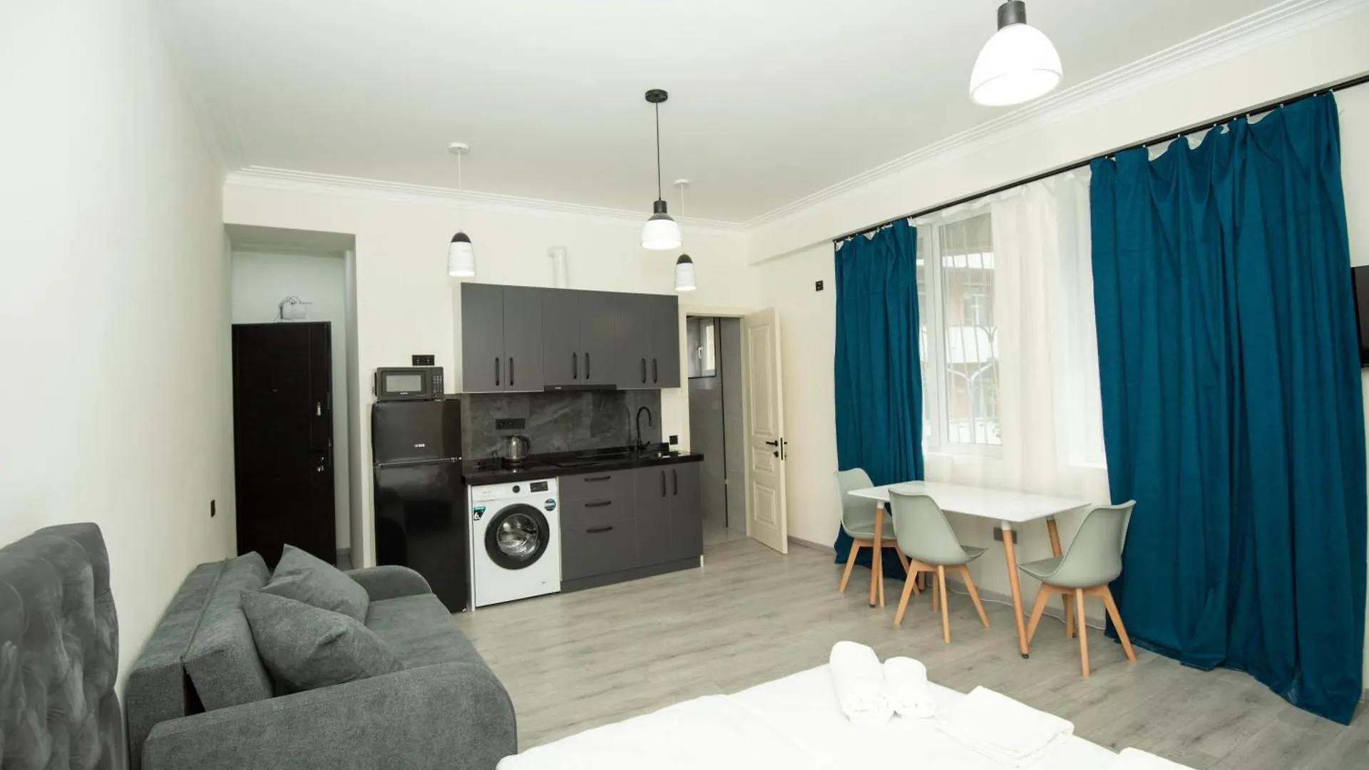 Best Apartments Tash 2 339 Тбилиси 0*,  Грузия